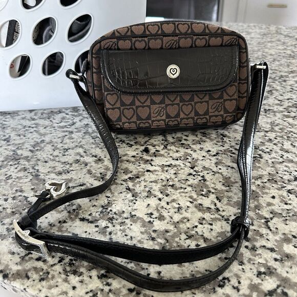 Brighton Crossbody‎ Womens Heart Canvas Leather Crossbody Brown Black - Picture 5 of 16